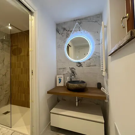 Savoia House, Modern Near Borghese Apartment
