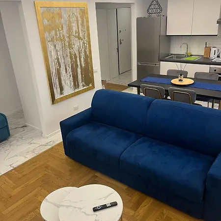 Apartment Savoia House, Modern Near Borghese *