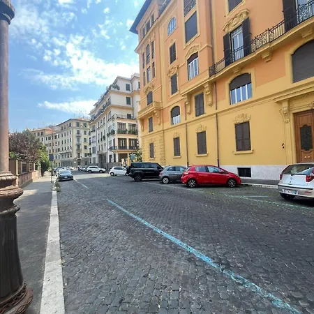 Savoia House, Modern Near Borghese Apartman Róma